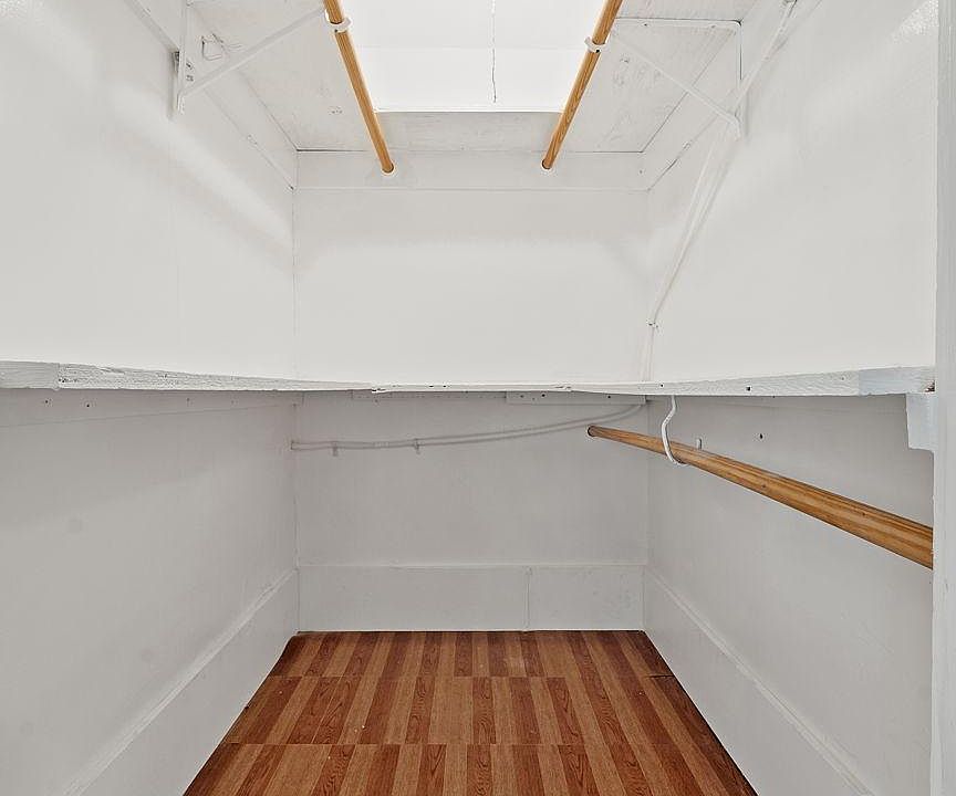 1st image of 626 37th Ave S #14990790