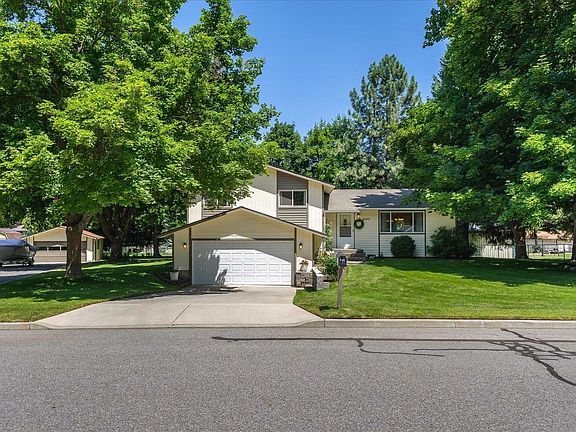 2nd image of 4145 S Sundown Dr
