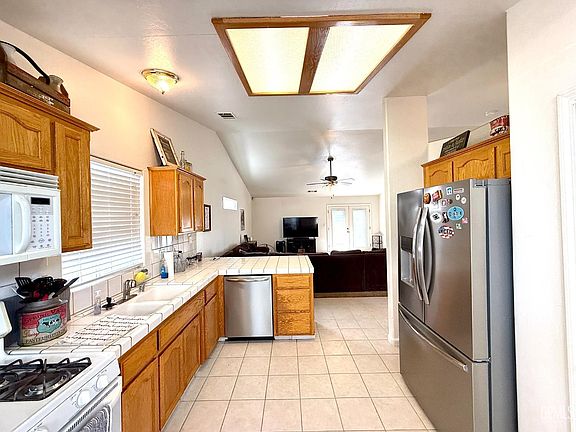 5th image of 317 Berry Meadow Way