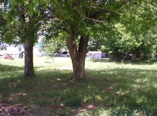 610 Jackson St, Etowah, TN 37331