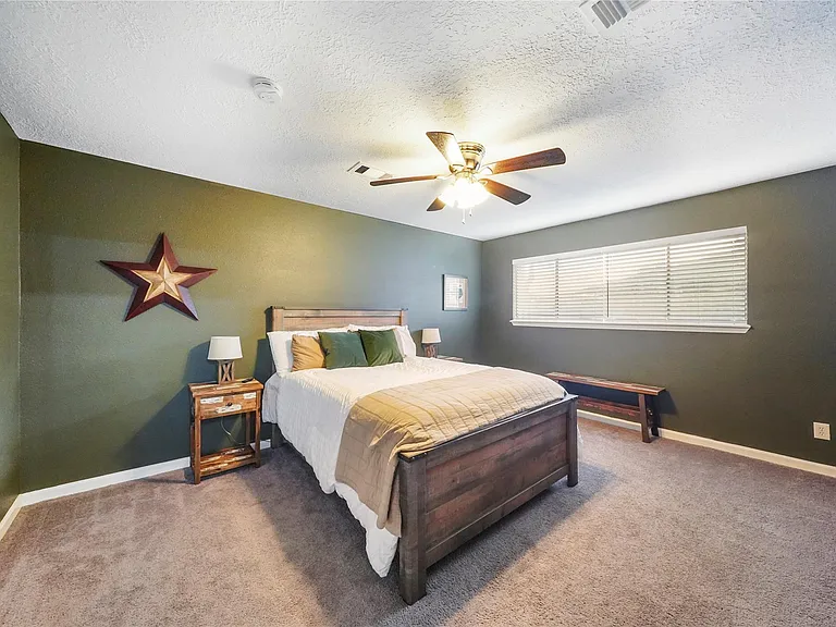 304 Old Bayou Dr — Photo 13