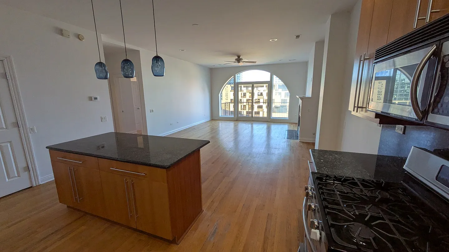 2 bed, 1500 sqft, $4,450 — Photo 3