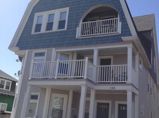 148 Vernon St, Worcester, MA 01610