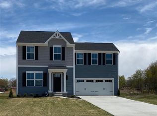 409 Roberta Dr, Painesville, OH 44077