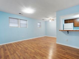 429 Kenyon St NW APT T2, Washington, DC 20010