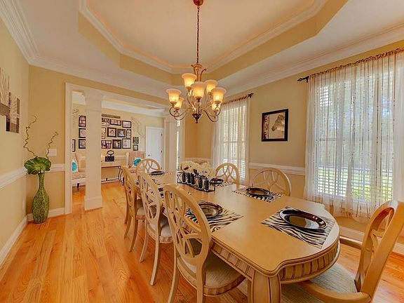 3rd image of 4340 Summerlin Pl