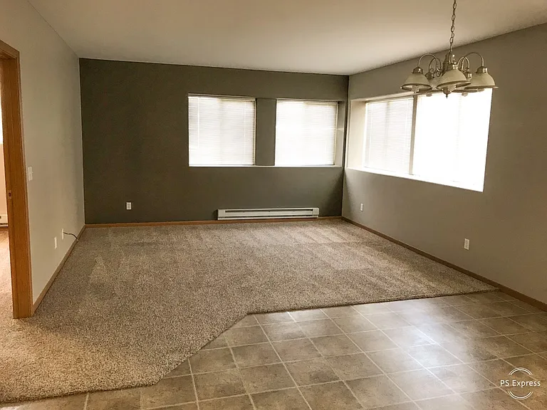 Apartments on Main - Live the Downtown Lifestyle — Photo 19