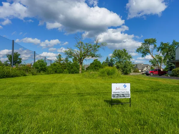 2385 S Main St, Ann Arbor, MI 48103