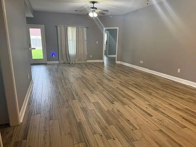 40050 Nutall St — Photo 8