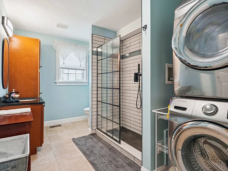 18 Ocean St #1 — Photo 18