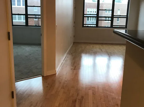 3883 Connecticut Ave NW, Washington, DC