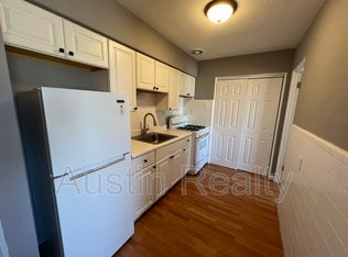 8019 Gravois Rd, Saint Louis, MO 63123