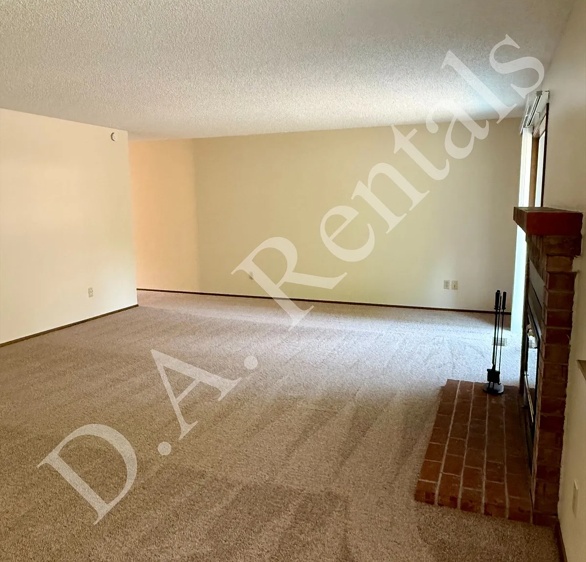 3210B Mayfair Dr SW — Photo 3