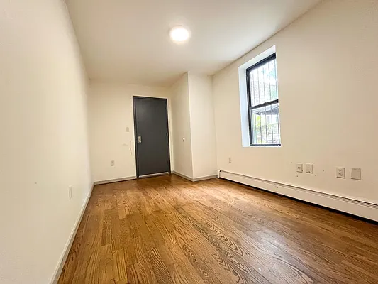 Rented by Brooklyn Rentals NYC | media 32