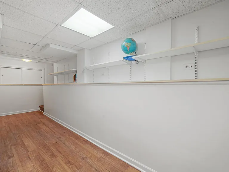 590 Timber Ln — Photo 25