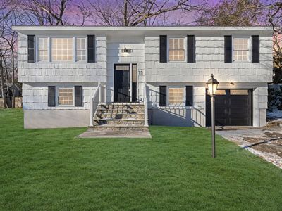11 Erin Court, Norwalk, CT, 06854