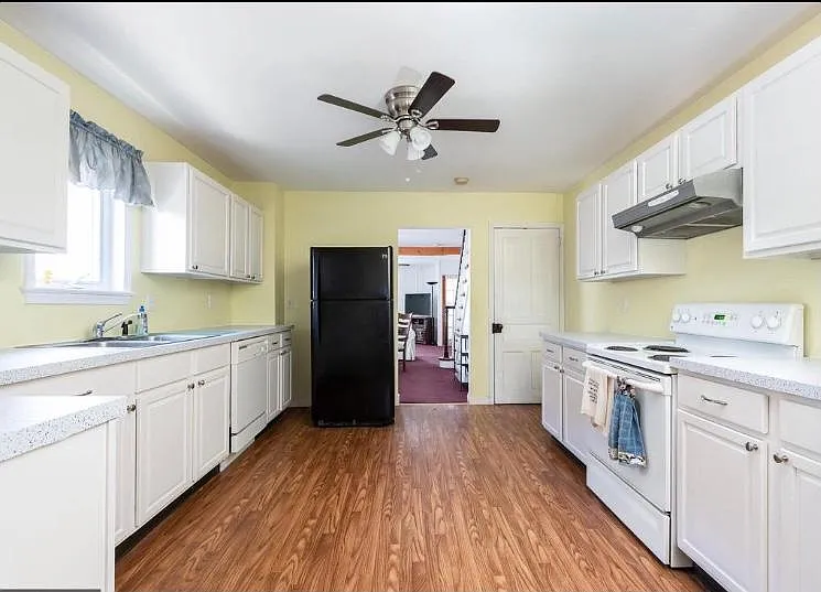131 S Gay St — Photo 20