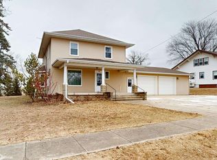 317 E 1st Ave, Arthur, IA 51431