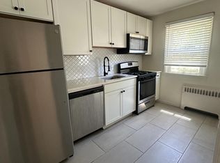 131 Cherry Parke UNIT B, Cherry Hill, NJ 08002