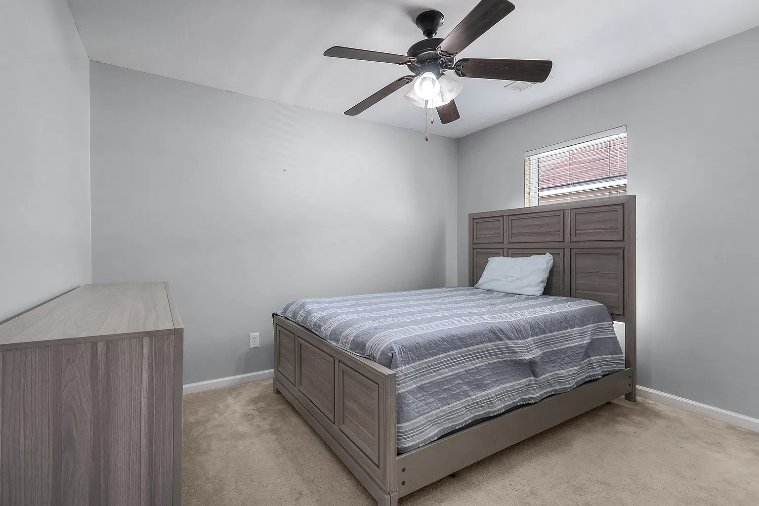 304 Connor Ct — photo 21