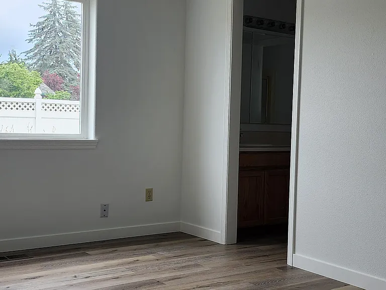 405 Cindy Ln — Photo 20