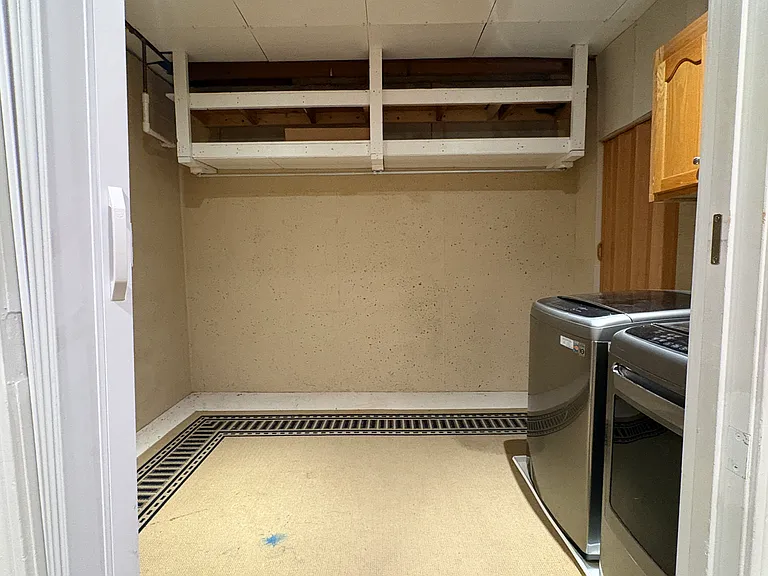 1002 Oak Way — Photo 21