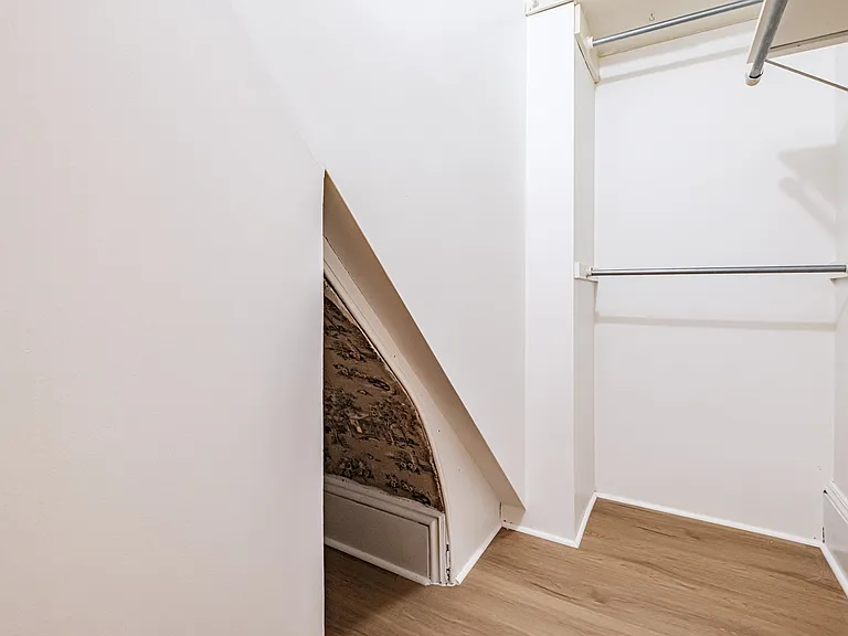 17 Spring St #1 — Photo 31
