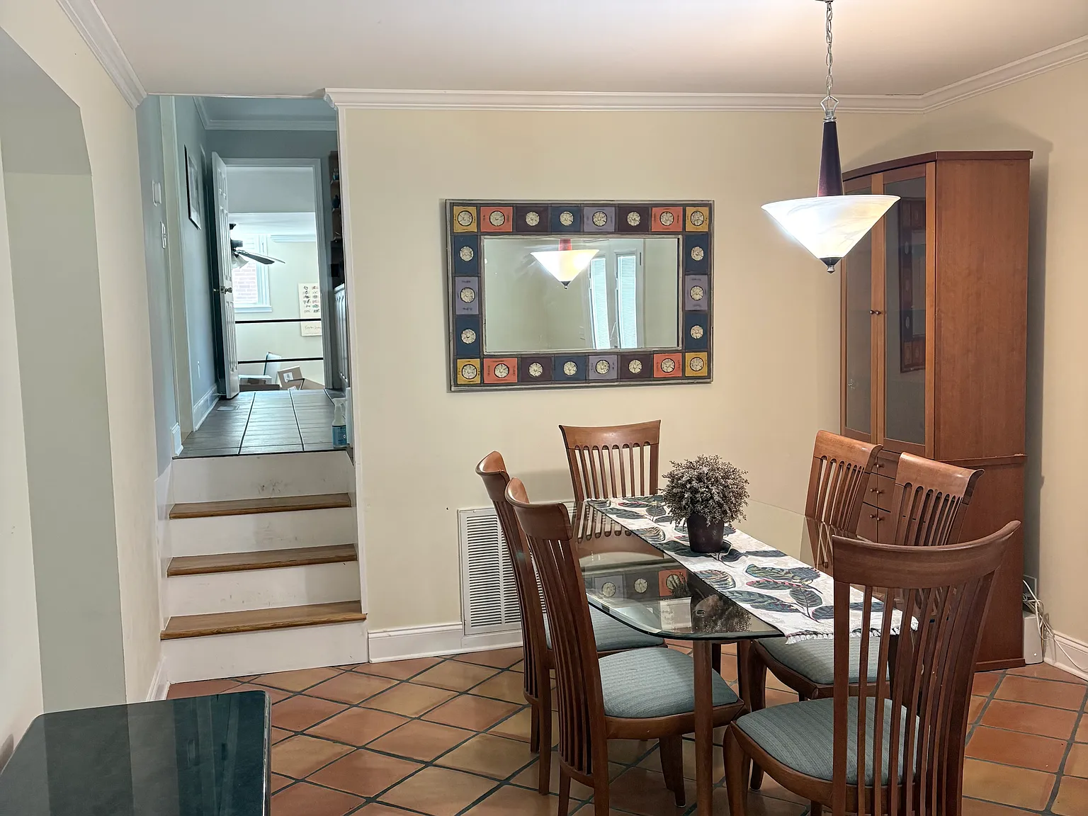 3 bed, 2100 sqft, $2,900 — Photo 1