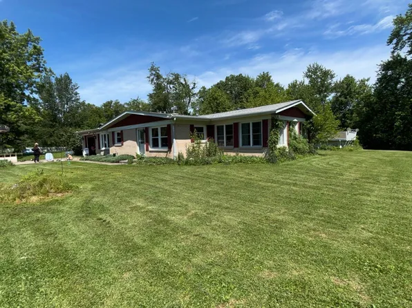 2908 Taxus St, Anderson, IN 46011