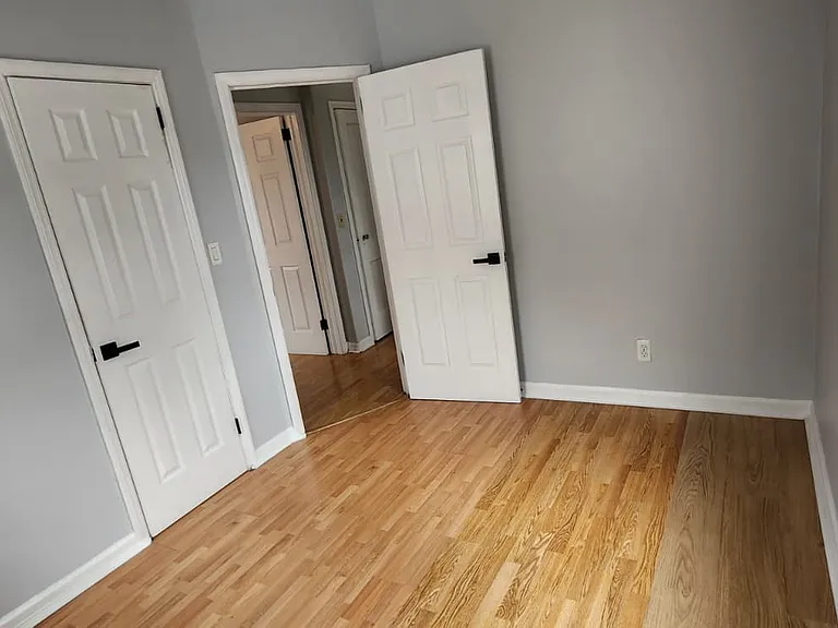 512 Rosewood Ter #2 — Photo 11