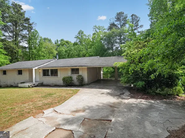 4150 Indian Lake Cir, Stone Mountain, GA 30083