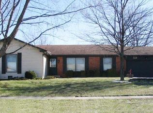 1017 Briarwood Dr, Brownsburg, IN 46112