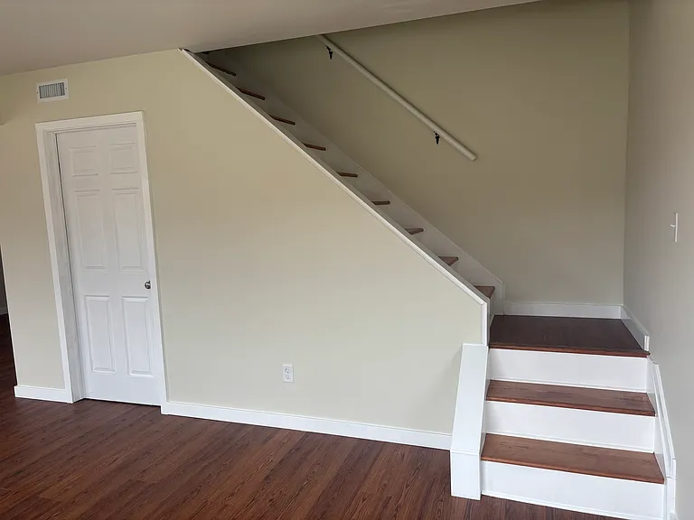 7614 Maple St — Photo 16