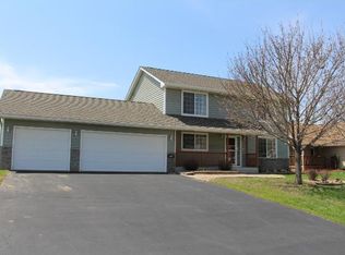1209 Trappers Path, Buffalo, MN 55313