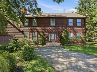 1046 W 1300 S, Kentland, IN 47951