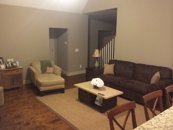 4th image of 668 Anders Ct