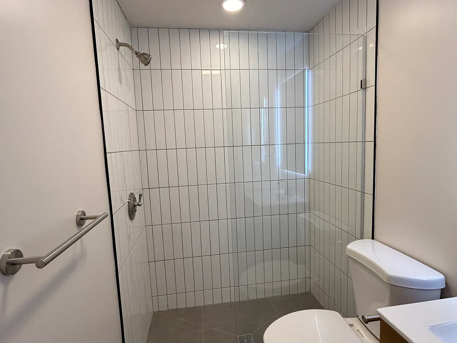 2 bed, 950 sqft, $1,700 — Photo 4