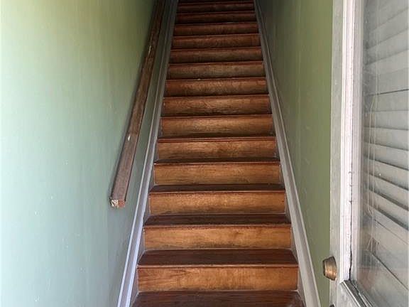 3rd image of 1428-30 Franklin Ave