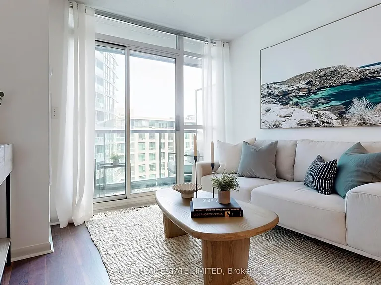 219 Fort York Blvd #616 — Photo 2