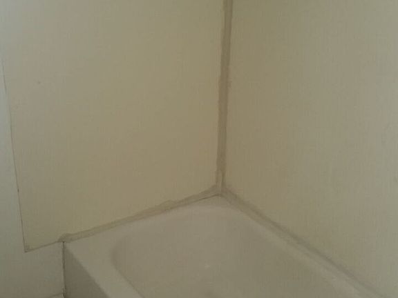 4th image of 811 Polk Ave APT 2