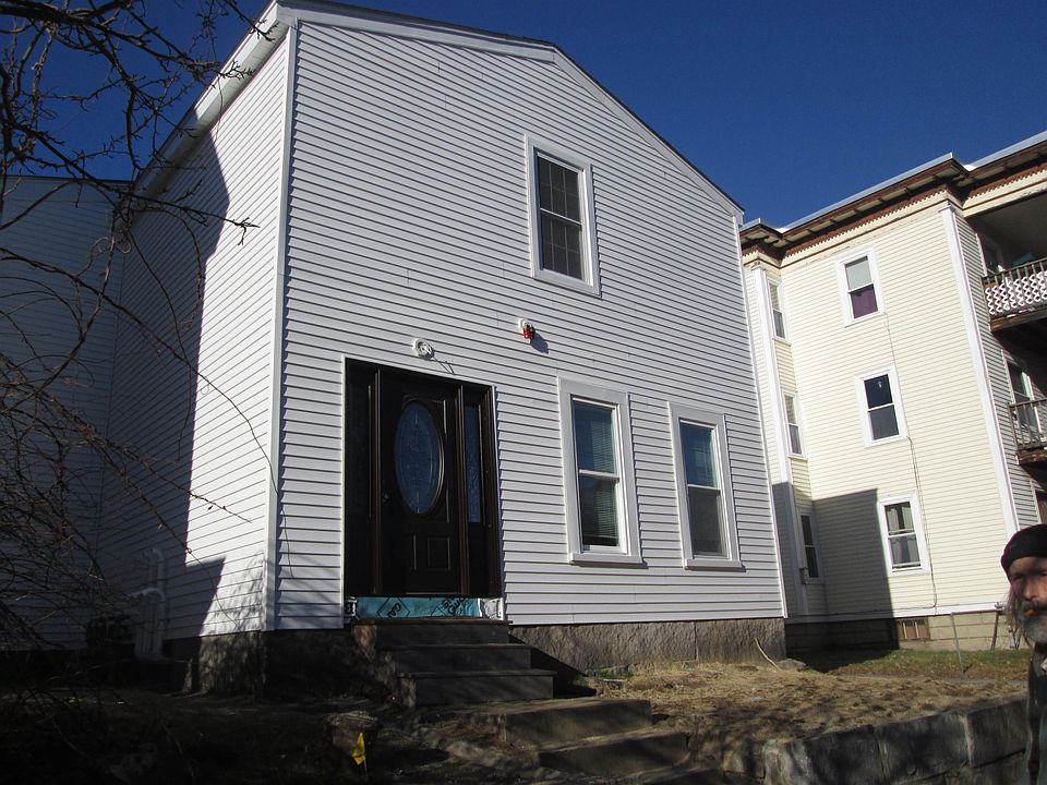 302 Cartier Street Manchester NH 03102 Zillow