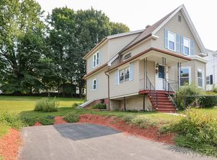 67 Whipple St, Worcester, MA 01607