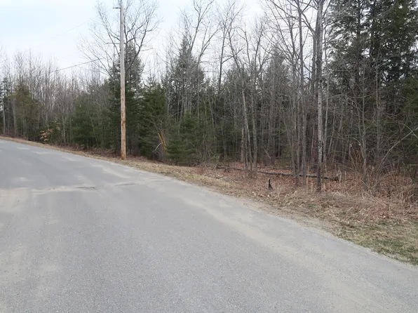 133 Pepin Road, Sidney, ME 04330