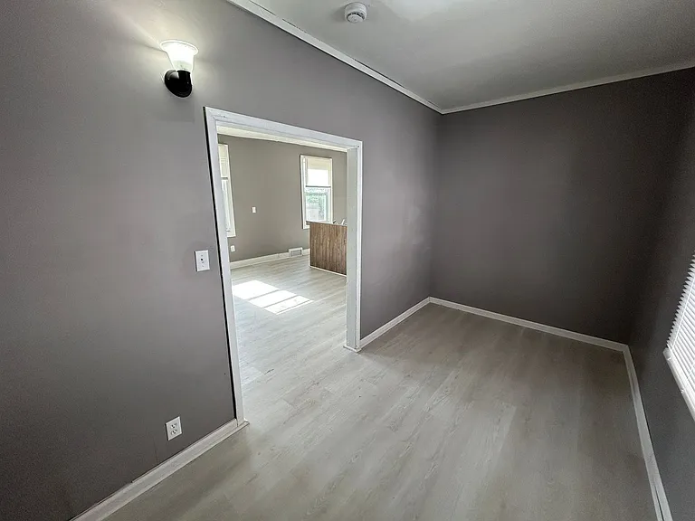 6818 Morgan Ave — Photo 24