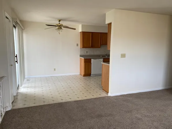 1017 Marco Ln #2, Springfield, IL 62712