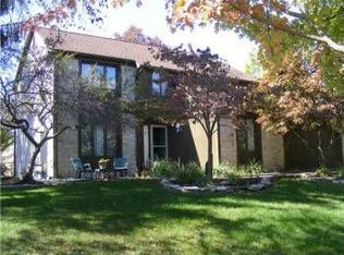 5817 Country House Ln, Dublin, OH
