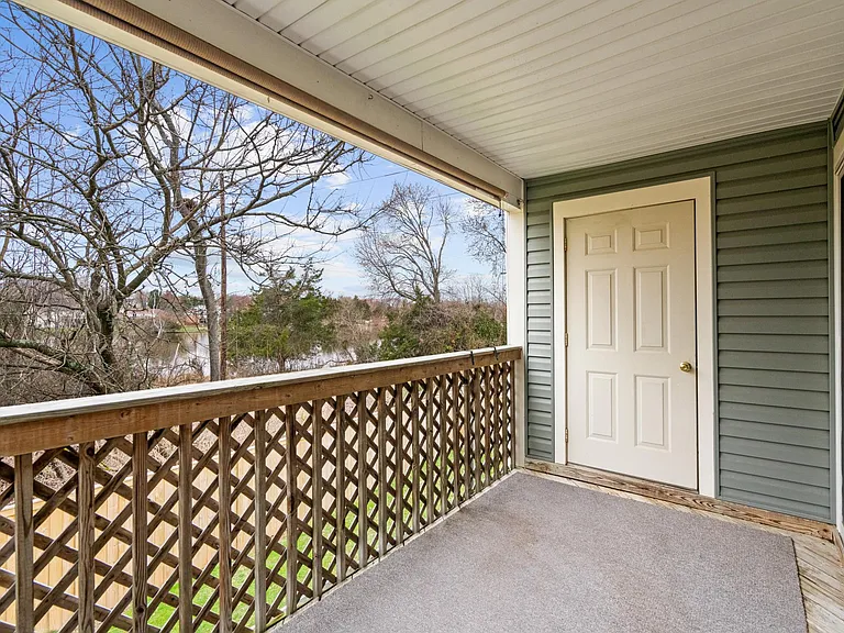 14022 Erie Ct — Photo 16