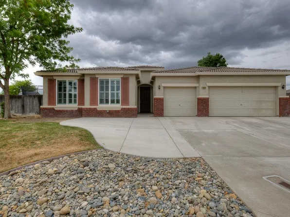 9600 Heatherhearst Dr, Chowchilla, CA 93610