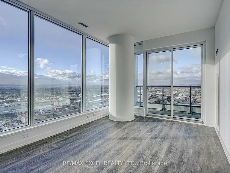 5 Buttermill Ave #4910 — Photo 4