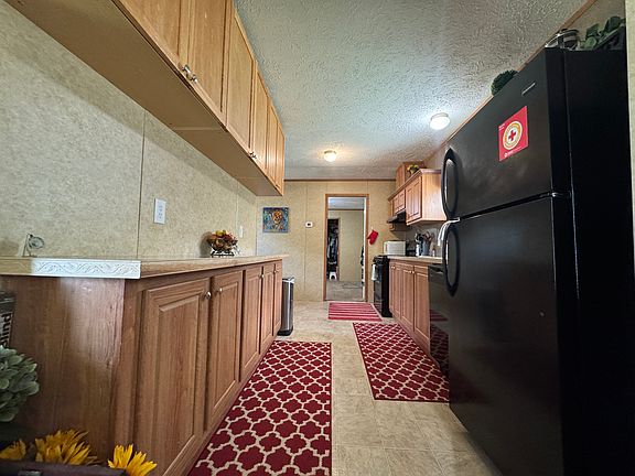 3rd image of 303 Brookside Mnr #303
